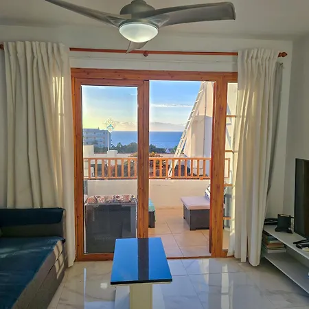 Apartment Aqua Sun Geranios By Helloapartments