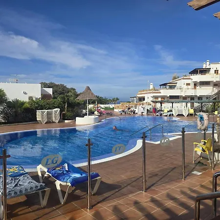 Daire Aqua Sun Geranios By Helloapartments