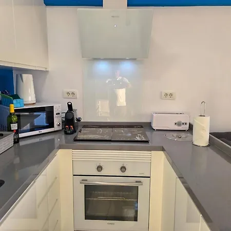 Aqua Sun Geranios By Helloapartments Apartmán Costa Adeje (Tenerife)