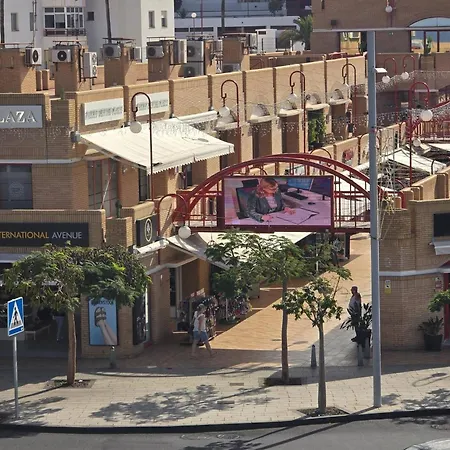 Aqua Sun Geranios By Helloapartments Apartmán